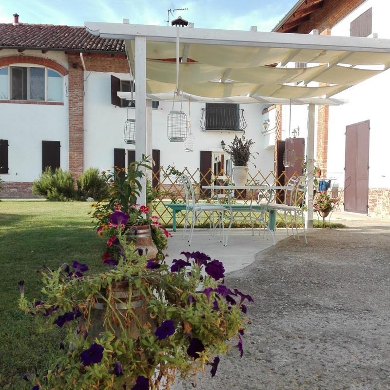 Cascina Belvedere Quargnento Bagian luar foto