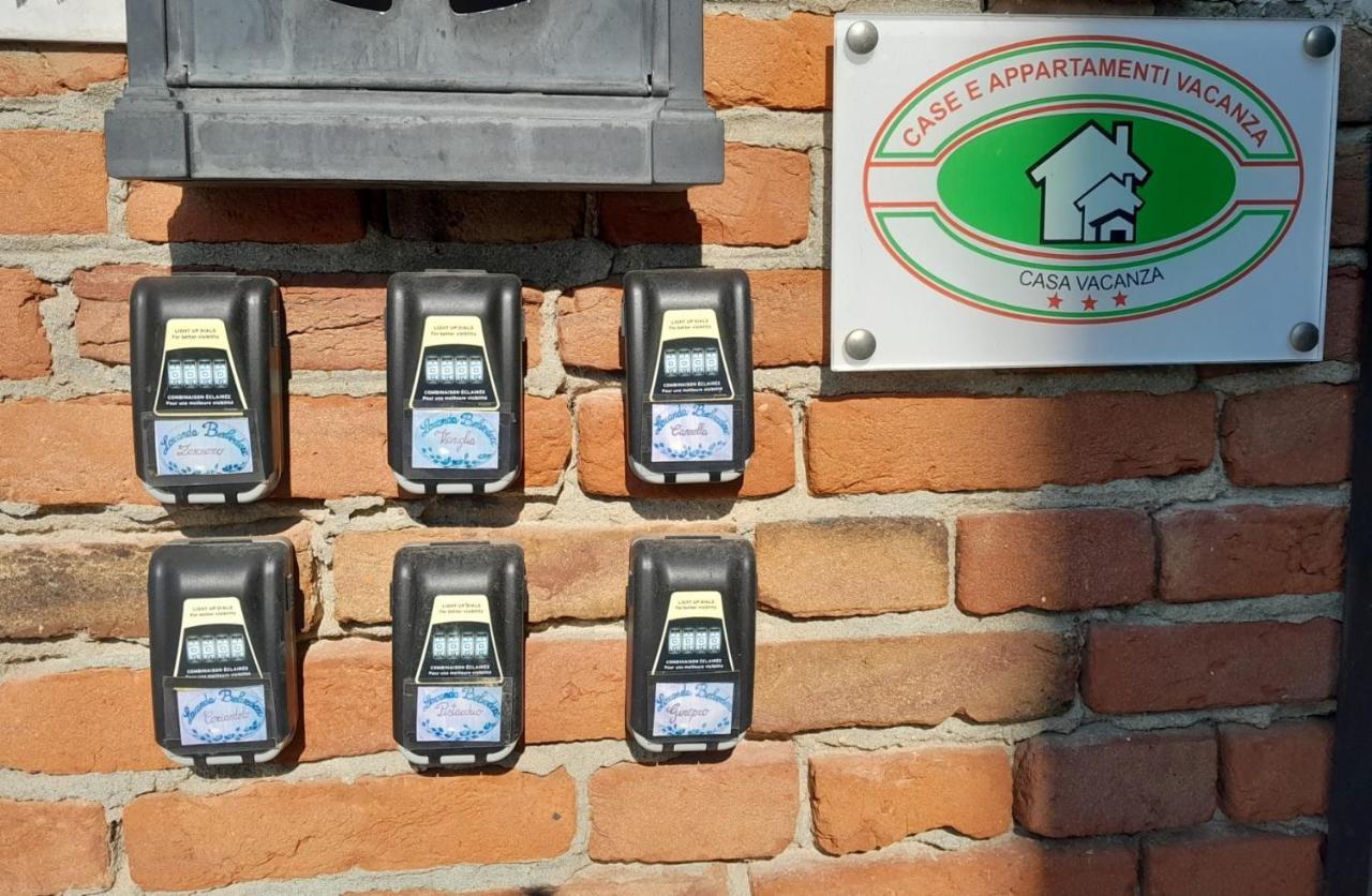Cascina Belvedere Quargnento Bagian luar foto