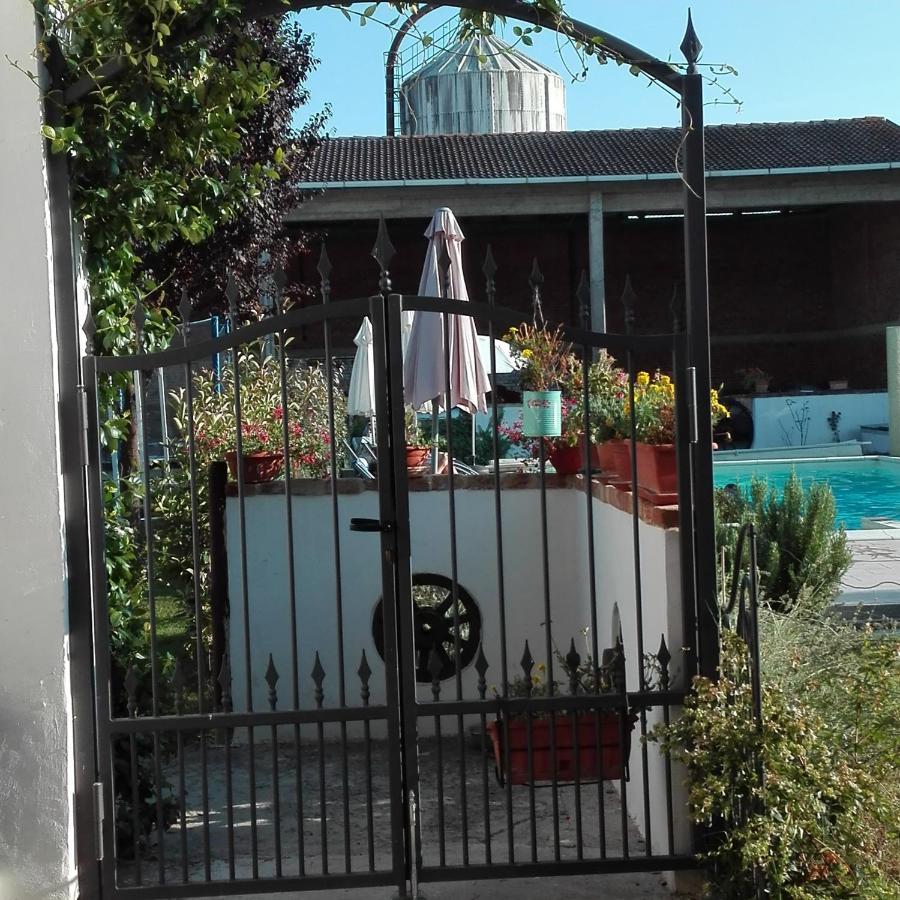 Cascina Belvedere Quargnento Bagian luar foto