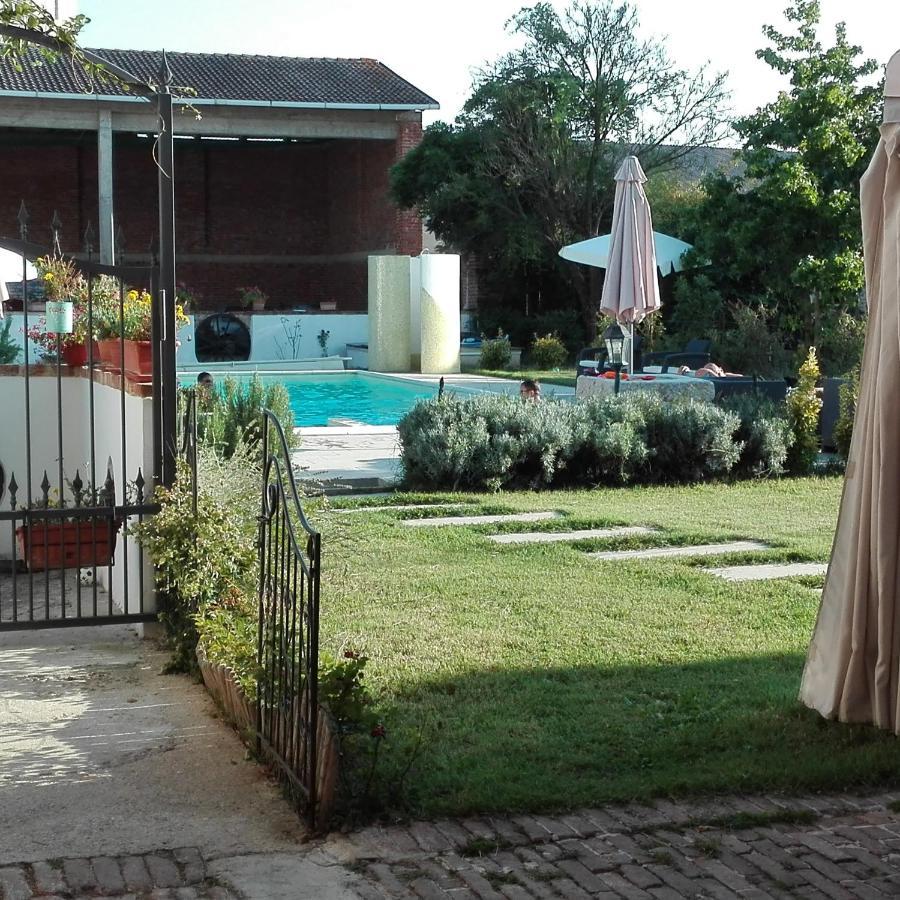 Cascina Belvedere Quargnento Bagian luar foto