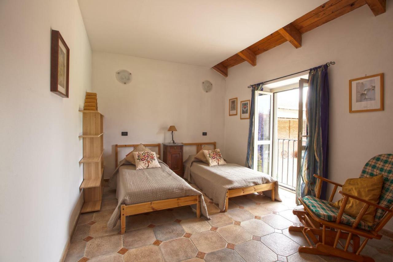 Cascina Belvedere Quargnento Bagian luar foto